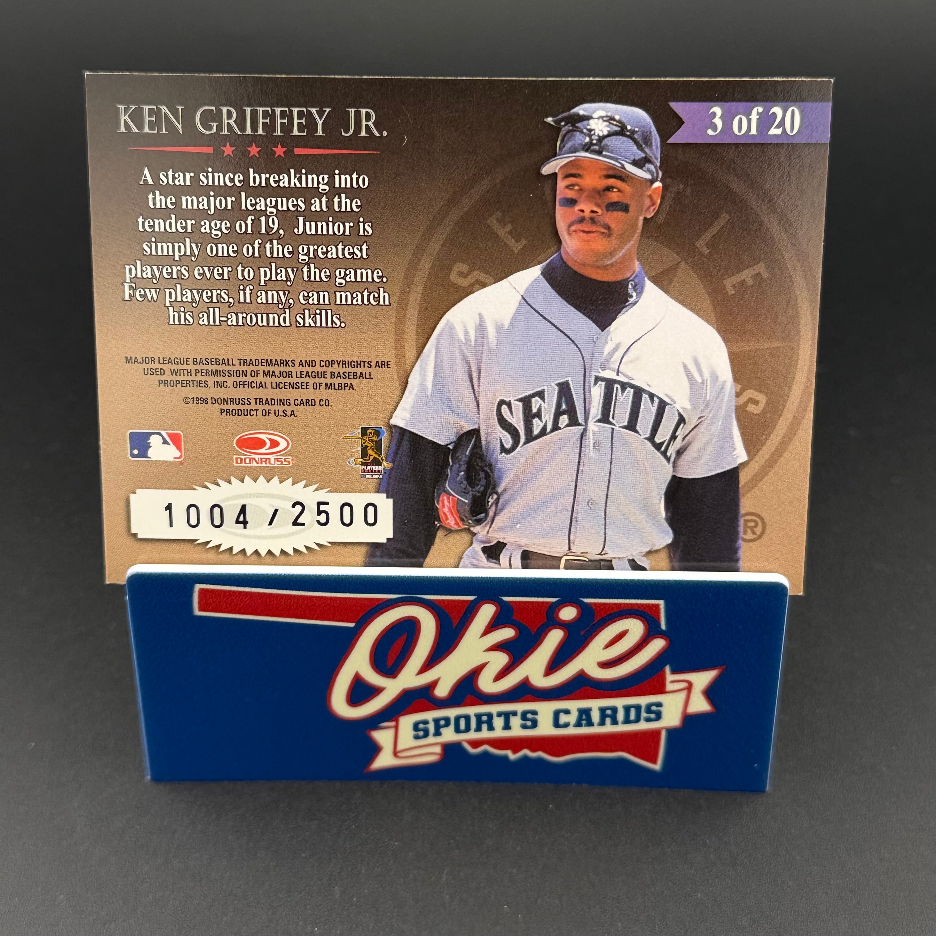1998 Leaf Rookies & Stars Great American Heroes Ken Griffey Jr. #3 of 20 4 / 2500